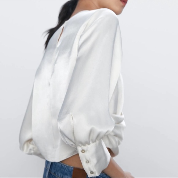 - Zara silk cropped blouse - Picture 4 of 12